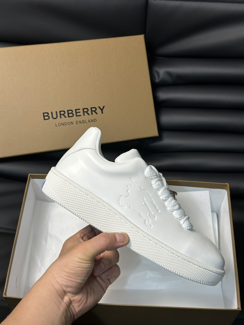 Burberry Sneakers